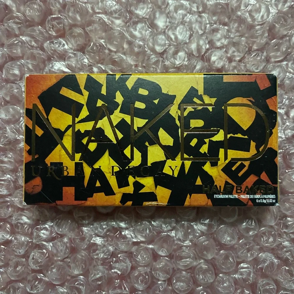 Naked mini eyeshadow palette “Half Baked “ *2025 deals feel free to drop offer - Picture 3 of 5